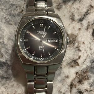 Fossil 100 meters water prof stainless steel watch